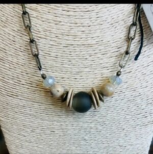 S10 Scooples Natural Driftwood And Seaglass Beaded Necklace